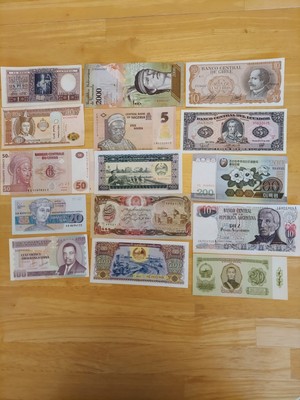 Lot of 15 diff Uncirculated & Circulated banknotes Please read ...
