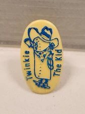 Vintage Twinkie The Kid 1" Plastic Ring Hostess Promotional Prize Blue Version