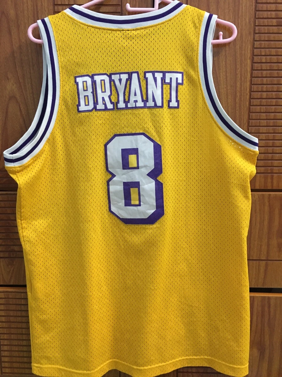 VINTAGE NIKE NBA KOBE BRYANT #8 JERSEY SIZE LARGE – Vintage rare usa