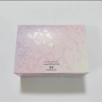 Cosme Decorte AQ Aura Reflector 04 Twilight Bloom Limited Edition
