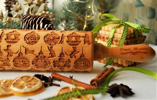 Springerle Engraved Wooden Rolling Pin Embossed Dough Roller Carved Mold Cookies - Picture 9 of 9