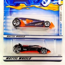 Lot of 2 Hot Wheels Vulture & Roadster 2000, 2001 First Editions 28752 24382
