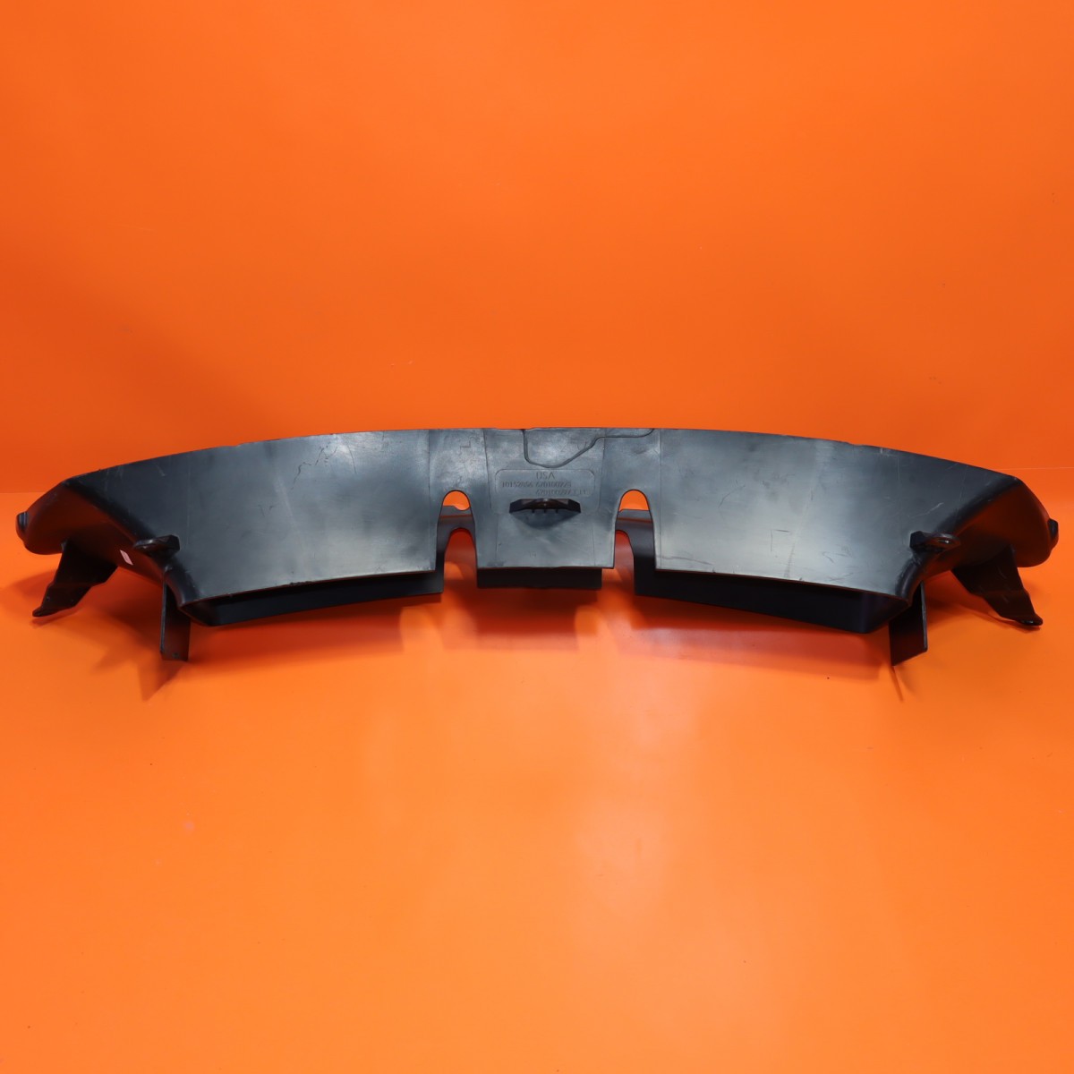 Maserati Ghibli 2017-2020 LOWER Cooling air duct P/N 670100997