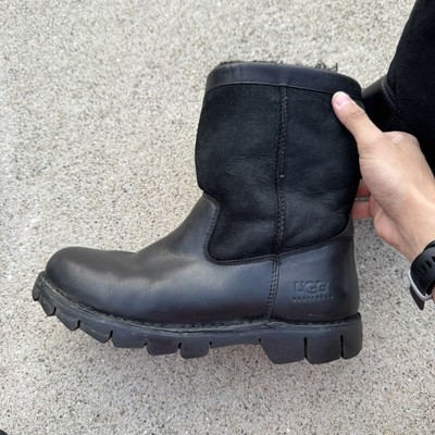 RARE Ugg Australia Pueblo Boots Mens Size 9 Shearling Lined Waterproof UGG Australia Slip Resistant Boots for Men for Sale - Shop  main image 4
