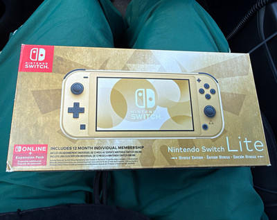 Nintendo Switch Lite Hyrule Edition Gold Handheld Console 32GB BRAND NEW SEALED