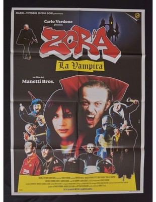 Werbeplakat Zora Die Vampir Carlo Verdone Manetti Bros Micaela Ramazzotti A60