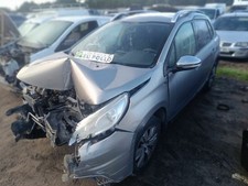 Tube d'échappement Peugeot 208