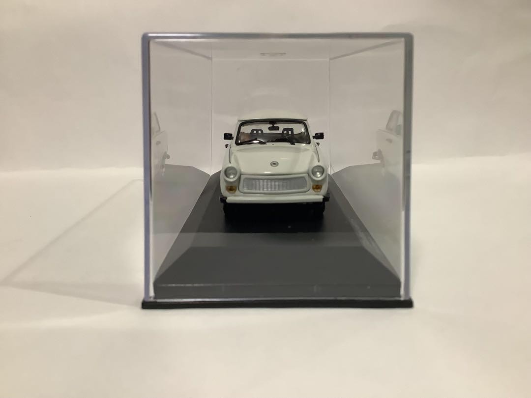 トラバント　ミニチャンプス　Trabant 601S 1/43 レア Trabant Minichamps Trabant 601S 1/43 Rare | eBay