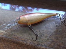 Older Finland Made Rapala Shad Rap SR-9 CW Crawdad Old Scaled Pattern