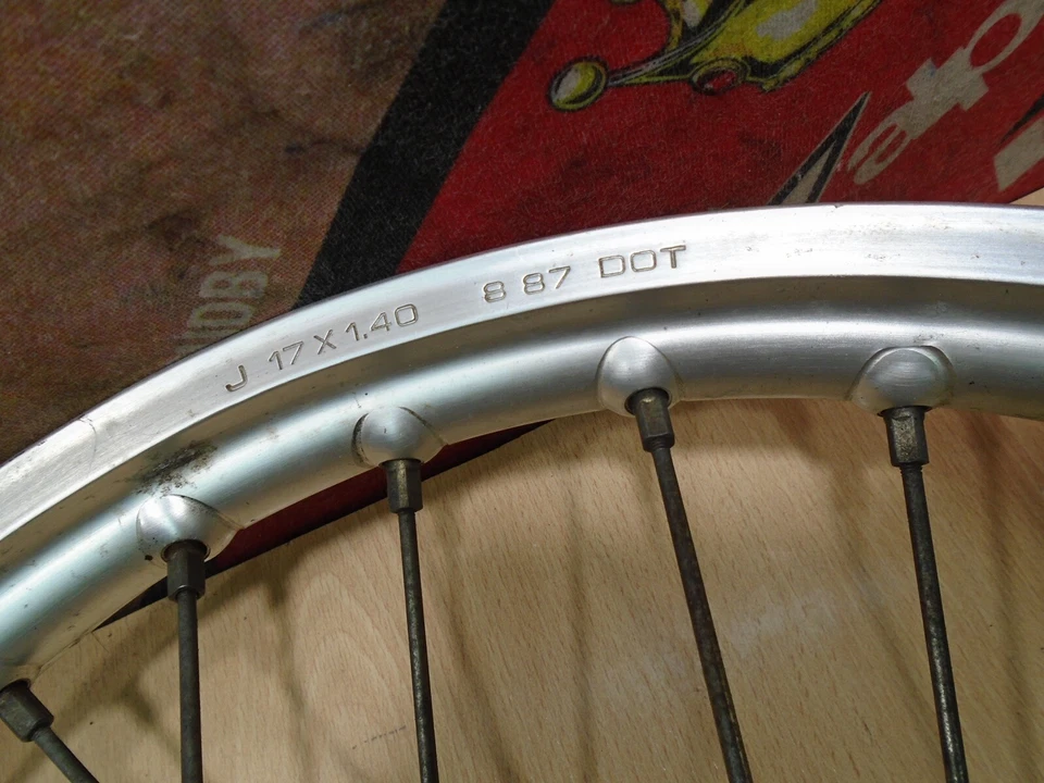 Kawasaki KX 80 1988 rueda delantera 88 kx80 Foto 4 de 4