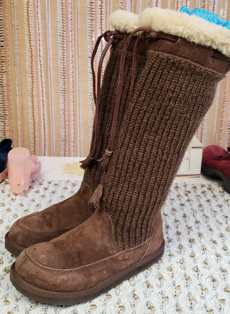 UGG Suburb Crochet Tall - 通販 - hanackenovinky.cz