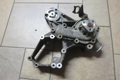 Land Rover 300 Tdi Gehäuseteil mit Wasserpumpe (art.399)