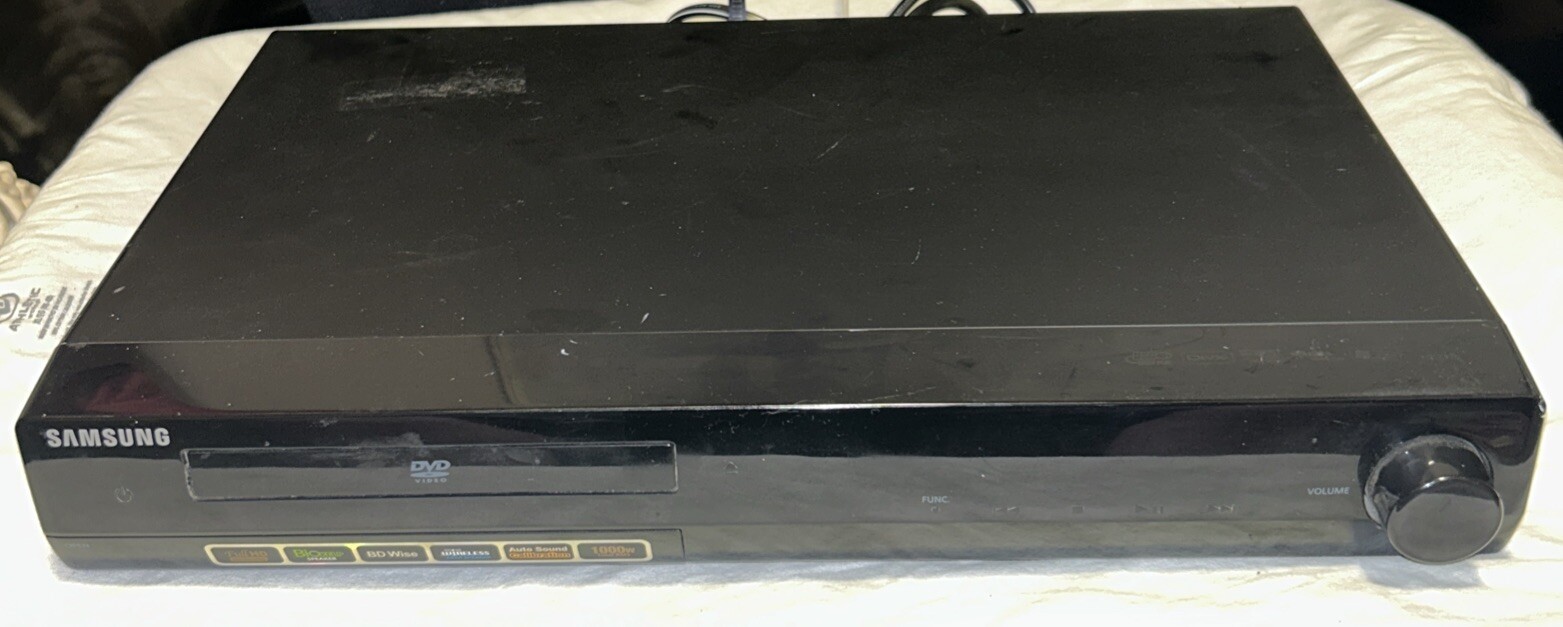 Samsung HT-Z420T 5.1 Home Theater System with DVD Player No Remote OOP