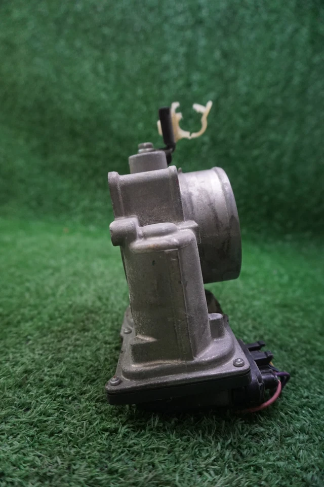 Toyota RAV4 2014 2,5 L carrocería del acelerador OEM 220300V010 Foto 4 de 4