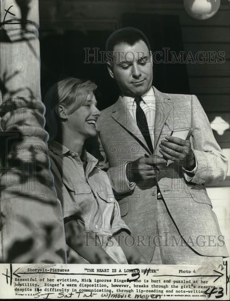 1968 Press Photo Alan Arkin & Sondra Locke in 