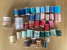 Lot of 36 vintage Wooden sewing thread spools Belding Star twist Coats & Clark