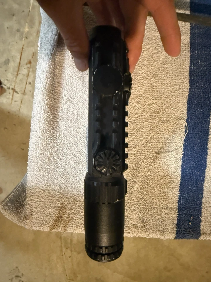 Leupold Mark 4 1-3x CQ/T Rifle Scope Circle Dot Lifetime Warranty “A Condition”  - Image 4 of 4