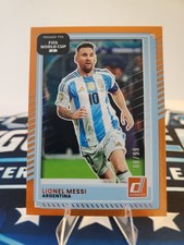 25 26 Lionel Messi Donruss  Gold /99