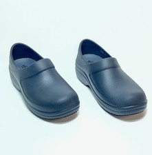 Crocs Neria Pro II Work Clog Black Slip Resistant Shoes Womens Sz 8 Comfort