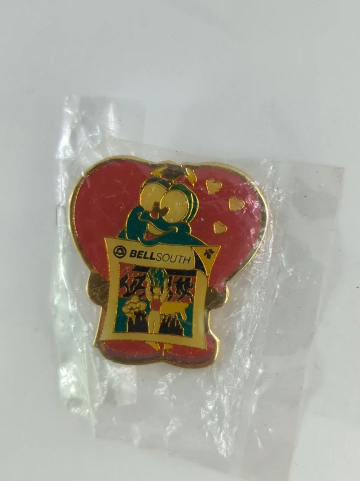 Rare NIP: Atlanta 1996 Olympic Pin, Bellsouth, Izzy W/ Red Heart - Image 3 of 4