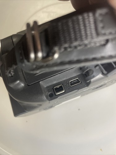 PANASONIC PV-GS36 MINI DV HD CAMCORDER NO ACCESSORIES UNTESTED PARTS - Picture 7 of 8