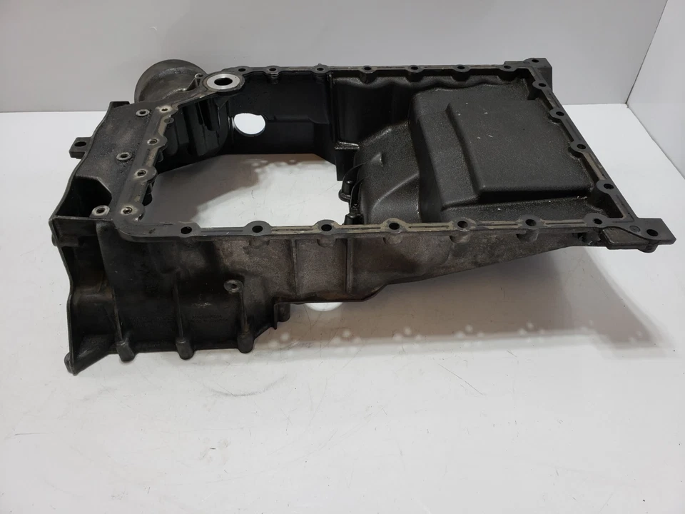 ✅ 2011-2016 OEM Porsche Panamera 970 3,6 л RWD верхний масляный поддон двигателя - Изображение 4 из 4