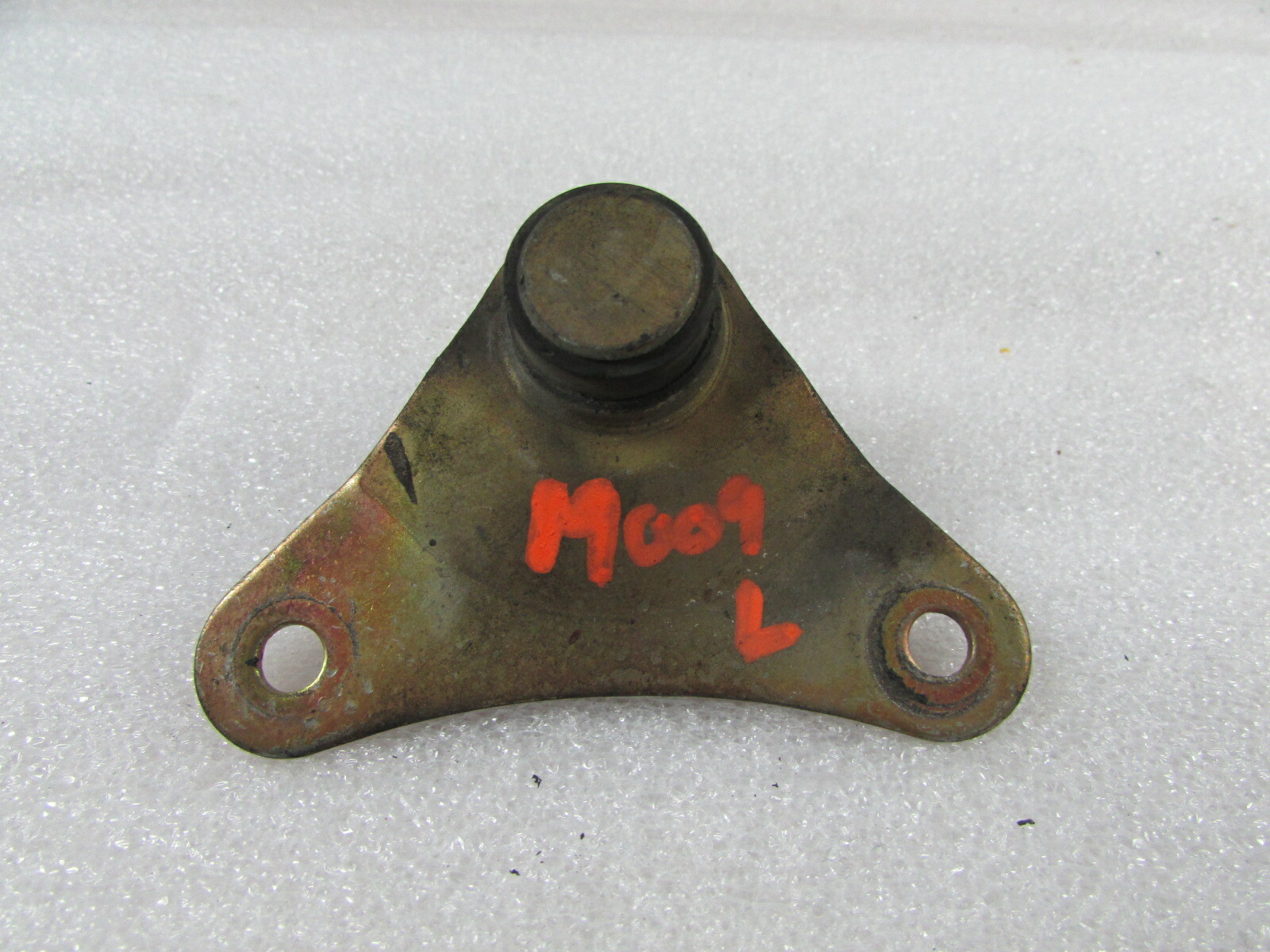 Ferrari 360, Center Radiator Bracket, Used, P/N 179834