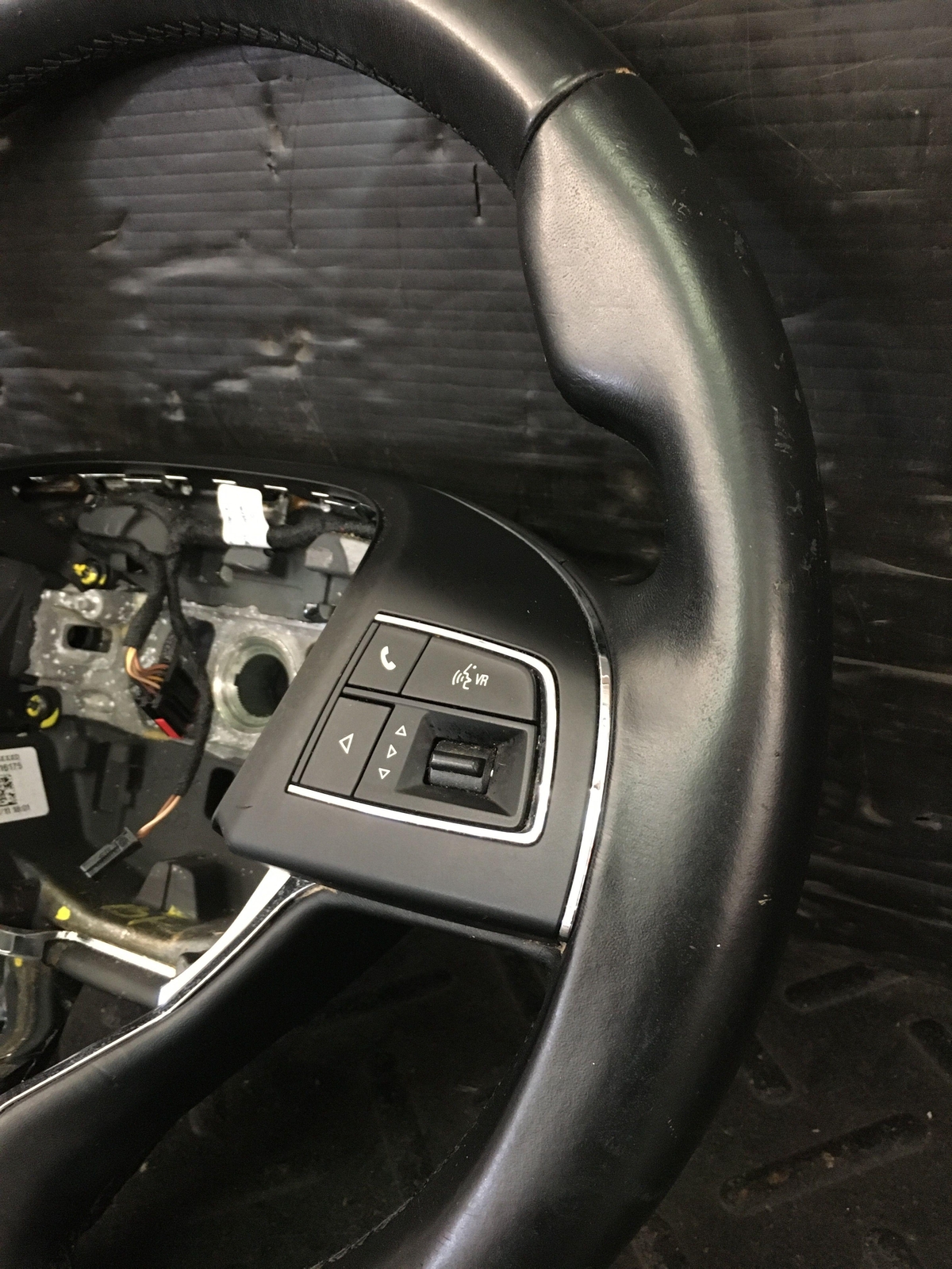 14-17 MASERATI GHIBLI BLACK LEATHER WRAPPED STEERING WHEEL W/ ACCESSORY CONTROL
