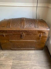 ANTIQUE LARGE DOME TOP CHEST