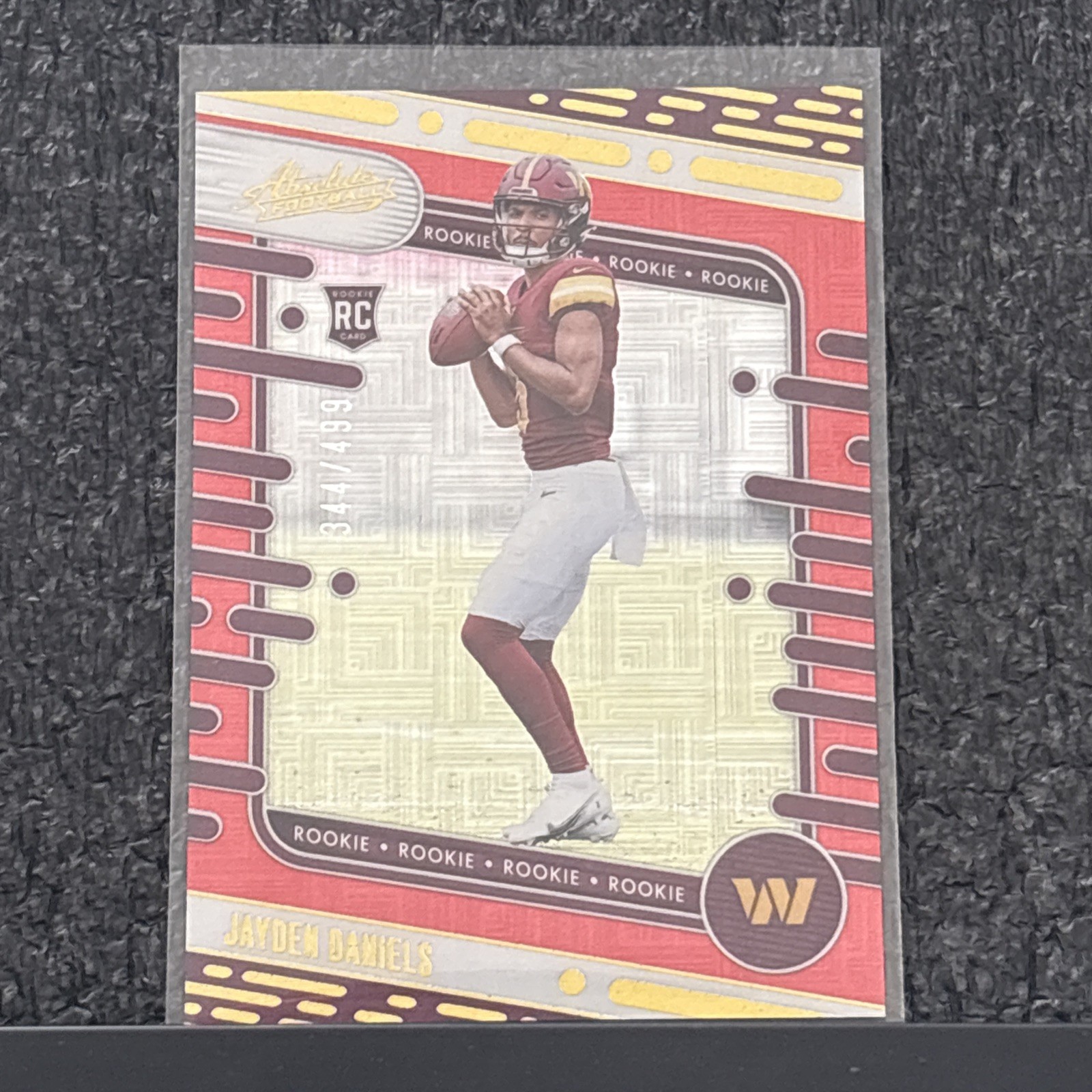 2024 Panini Absolute - Rookies Jayden Daniels #102 Red Squares /499 (RC)