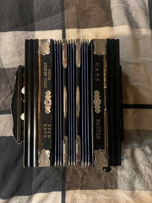 ANTIQUE ACCORDION SQUEEZE BOX HANS RICHTER STEEL BRONZE REEDS 