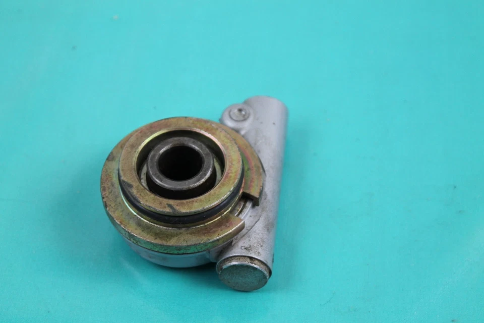 Caja de cambios velocímetro Honda 44800-323-000 CB450 CB500 CB550F CB500T NUEVO DE STOCK Foto 4 de 4