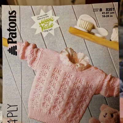 Patons 8351 Strickmuster Baby Pullover 4-fädig 16-24'' Original Spitze