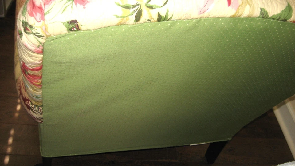 Chaise lounge acolchado (53"L.) Foto 3 de 4