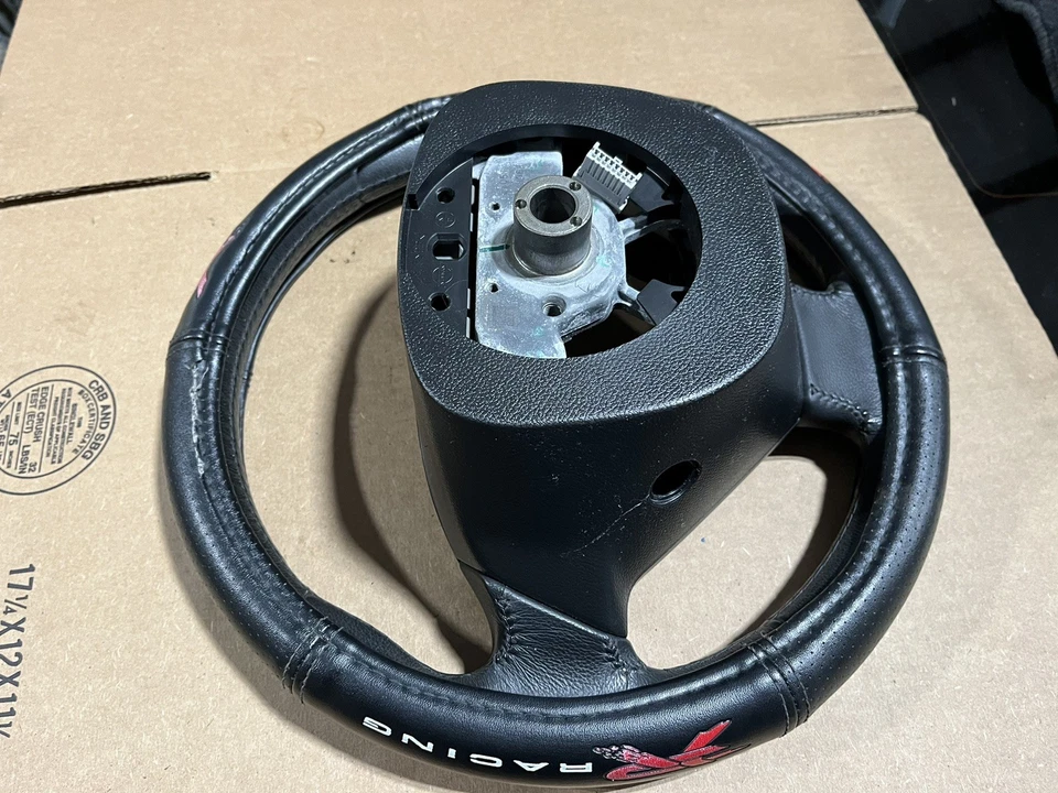 08-13 INFINITI G37 купе OEM руль черный - Изображение 3 из 4