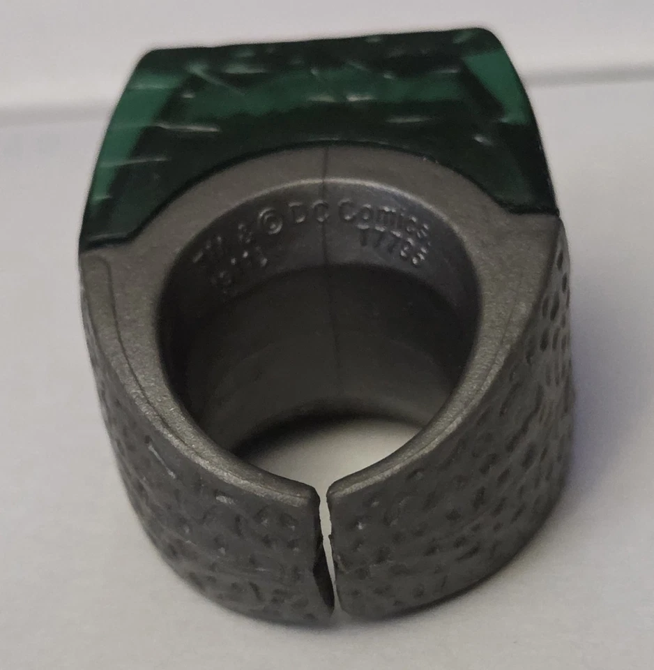 ANILLO ELÉCTRICO LINTERNA VERDE. Buen estado Foto 2 de 4