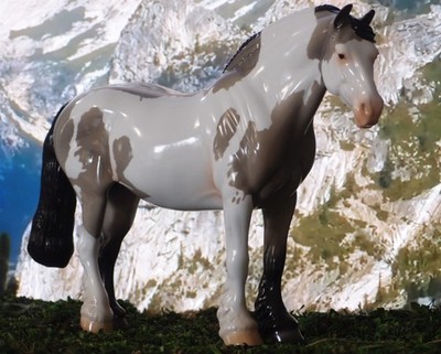 Peter Stone Model Horse pinto Bunny