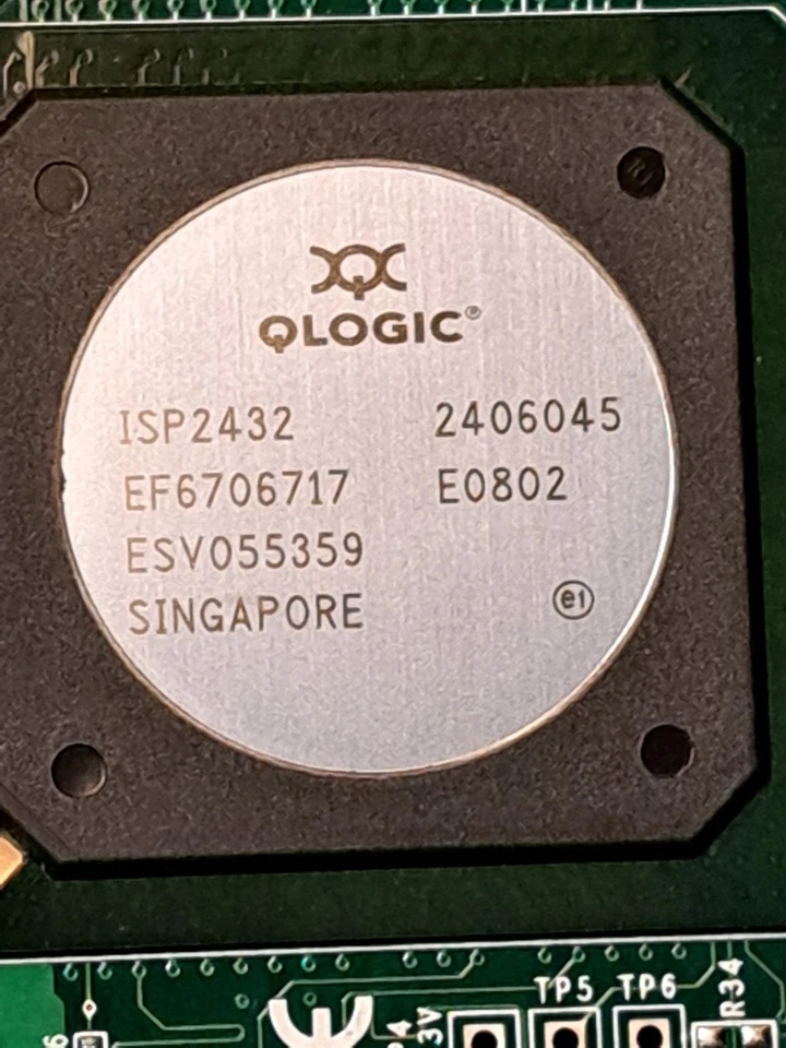 QLogic QLE2460 4Gb Fibre Channel HBA PCIe x4 - Image 2 of 4