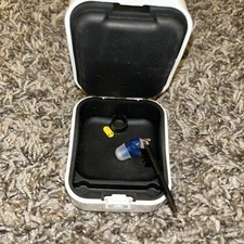 DIGITAL  HEARING AID MINI IN THE EAR 6 CHANNEL right ear 3 ADJUSTABLE TONES Blue