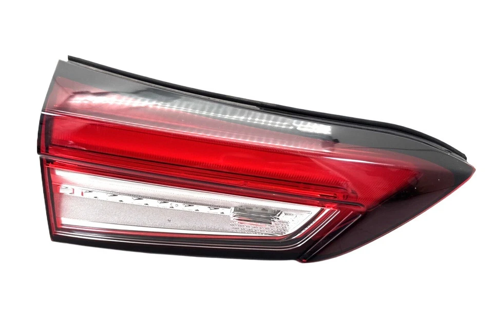 Conjunto de luces traseras LED interiores con bombilla lado del conductor izquierdo GMC Terrain 2022-2024 Foto 2 de 2