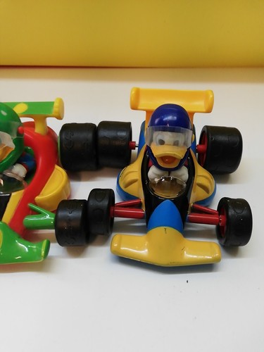 DISNEY AUTO F1 a retrocarica TOPOLINO PAPERINO PAPERONE gadget anni 2000 - Foto 4 di 7