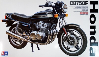Tamiya 16020 1/6 Scale Motorcycle Model Kit Honda CB750F CB750