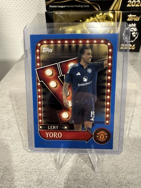 Topps Manchester United Collector Tin 25/26 - Leny Yoro /150