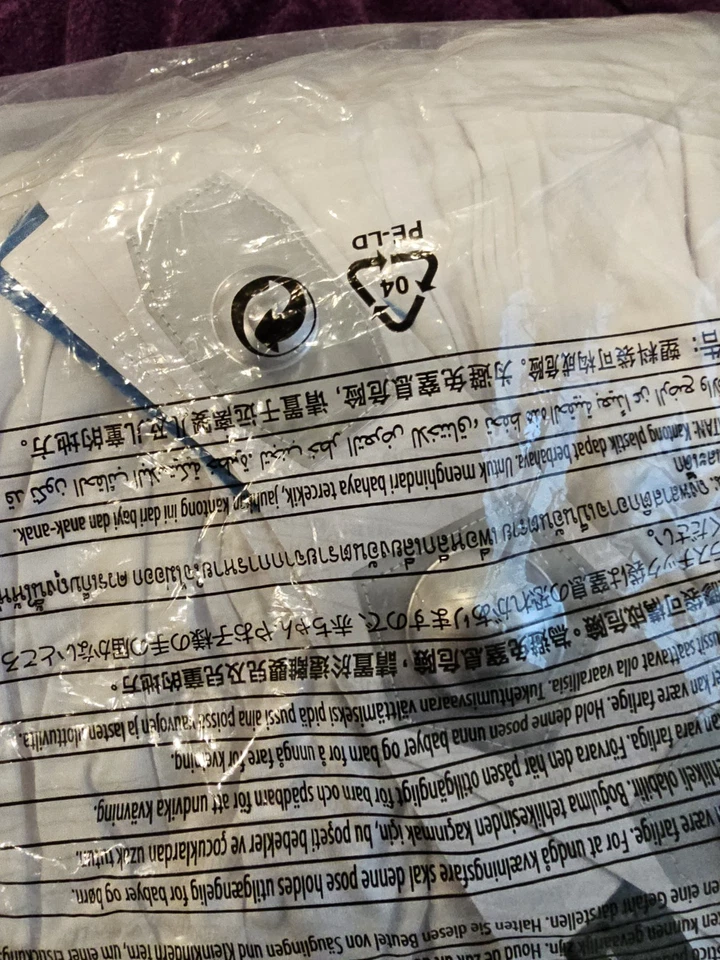 Rare Disney Park Star Wars Galactic Starcruiser Leia Royalty Dress Adult M - Image 2 of 4