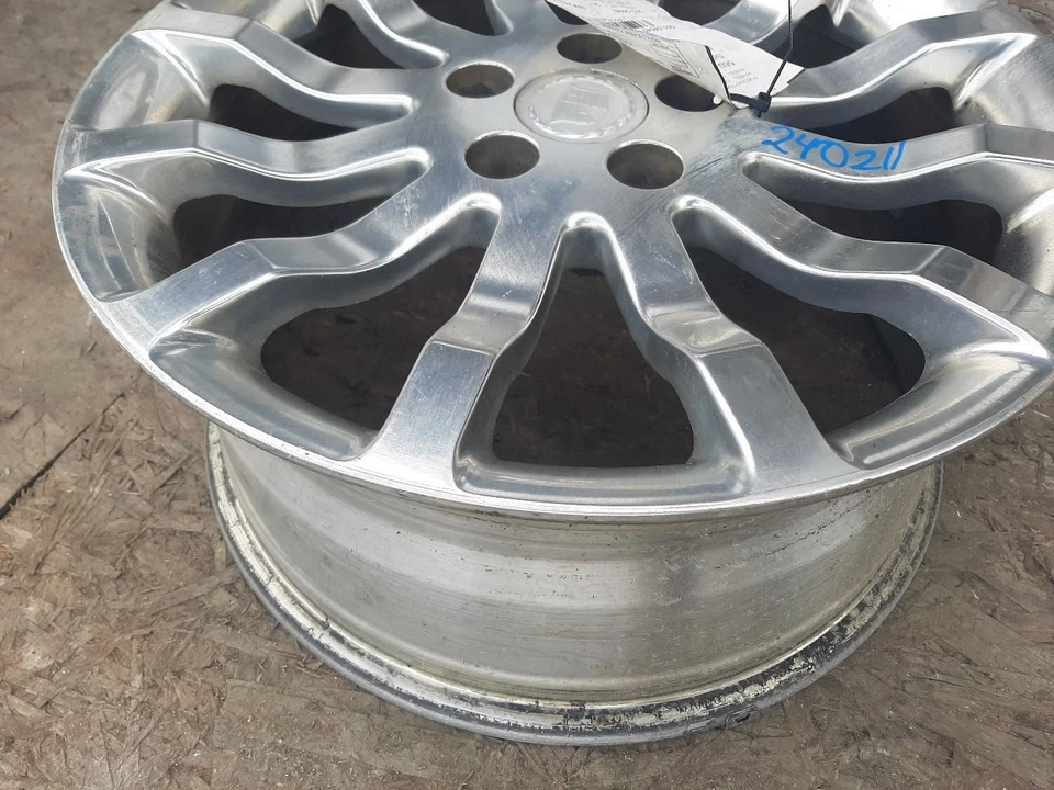 2005-2008 CADILLAC STS Wheel RIM 18x8 12 Spoke Polished 12 SPOKE OEM ID 17800206 - Image 3 of 4