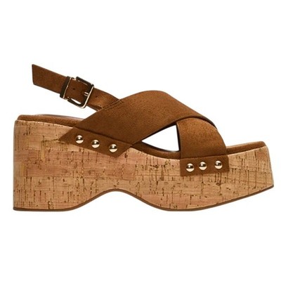 Shoedazzle Amora Platform Wedge Sandal in Oak, Size 7