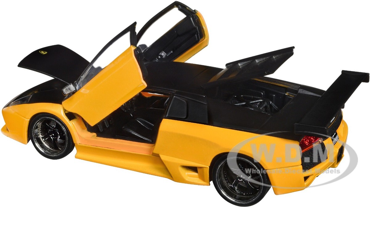 LAMBORGHINI MURCIELAGO LP 640 YELLOW & BLACK 1/24 DIECAST MODEL