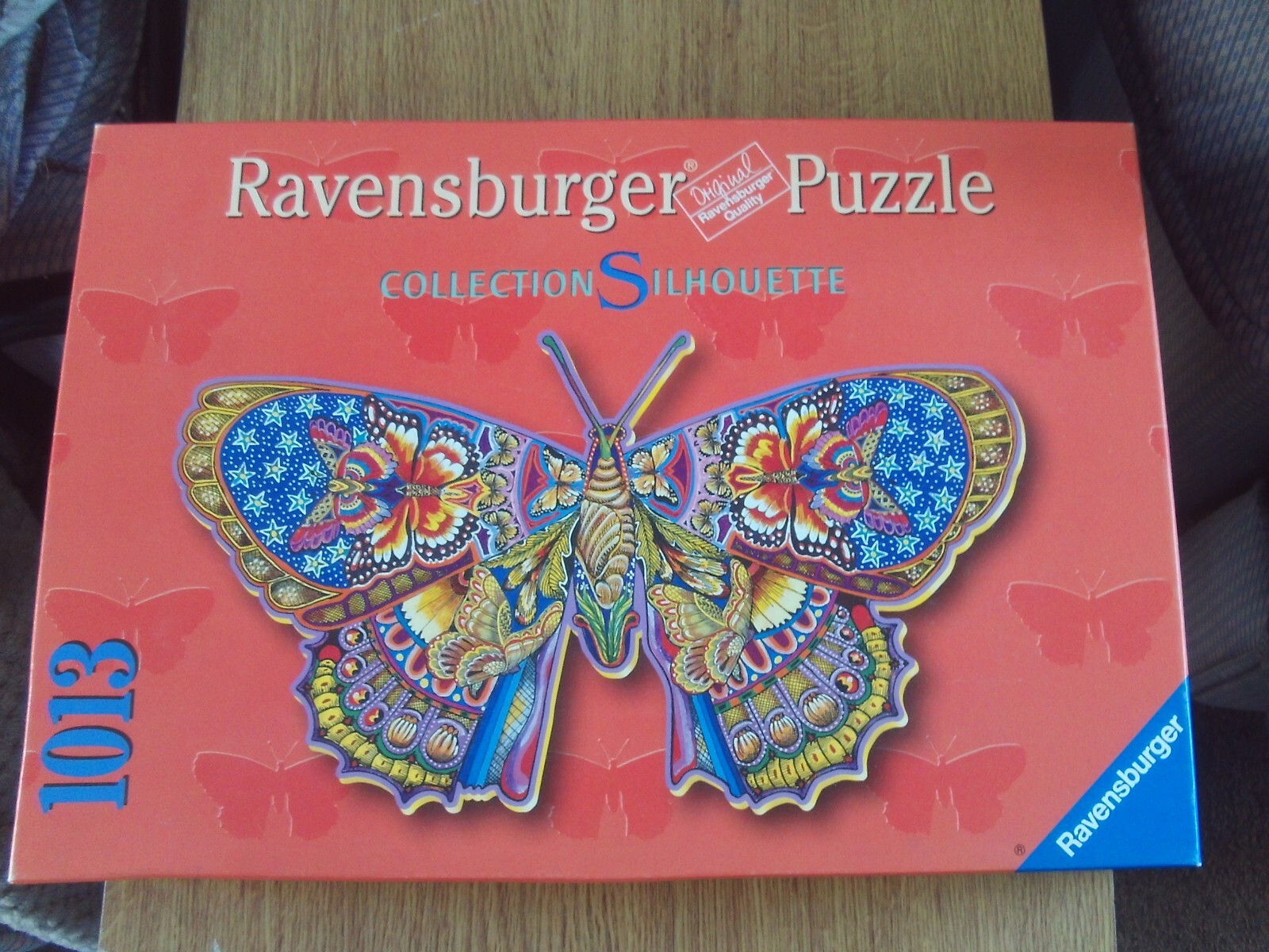 Ravensburger Collection - Papillon Silhouette Butterfly 1013 piece shaped jigsaw