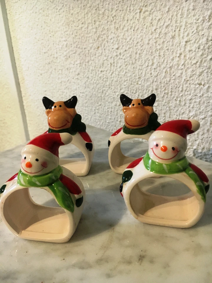 4 PERE NOEL / OURSON / PORTE SERVIETTES / FETES / PORCELAINE/ NEUF - Photo 1/1