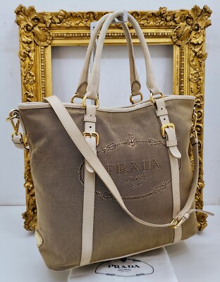 PRADA SHOPPER TOTE BAG LOGO JACQUARD Stoff beige und Leder eisweiß